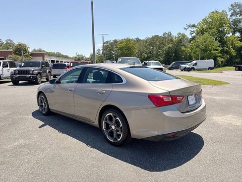 Used 2023 Chevrolet Malibu LT FWD image 7