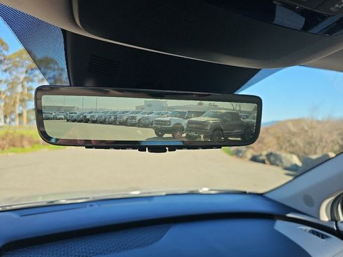 New 2026 Kia Carnival SX Prestige image 22