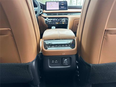Used 2023 INFINITI QX60 Sensory w/ Cargo Package image 28