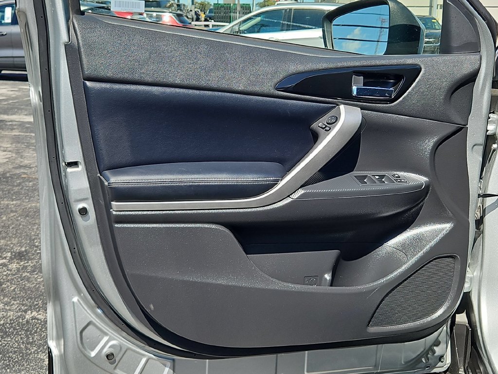 Used 2025 Mitsubishi Eclipse Cross SE AWD/4WD image 9