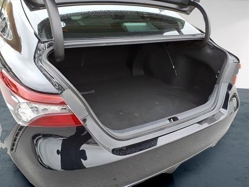 Used 2022 Toyota Camry XSE w/ Navigation Package FWD image 26