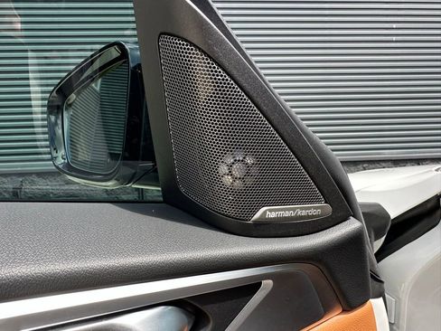 Used 2025 BMW 430i w/ M Sport Package image 20