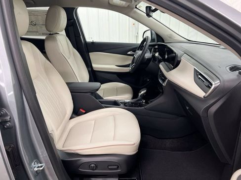 Used 2024 Buick Encore GX Avenir w/ Avenir Convenience Package AWD/4WD image 21