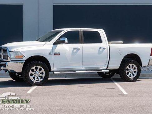 Used 2010 Dodge Ram 2500 Truck SLT AWD/4WD image 4
