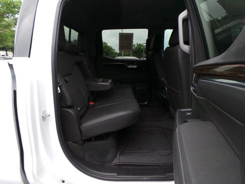 Used 2024 GMC Sierra 1500 Elevation w/ Elevation Premium Package AWD/4WD image 45