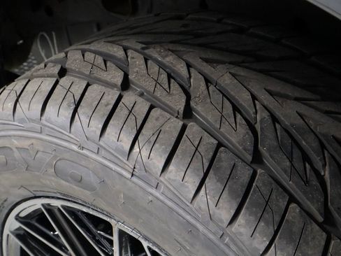 Used 2023 Chevrolet Silverado 1500 RST image 18