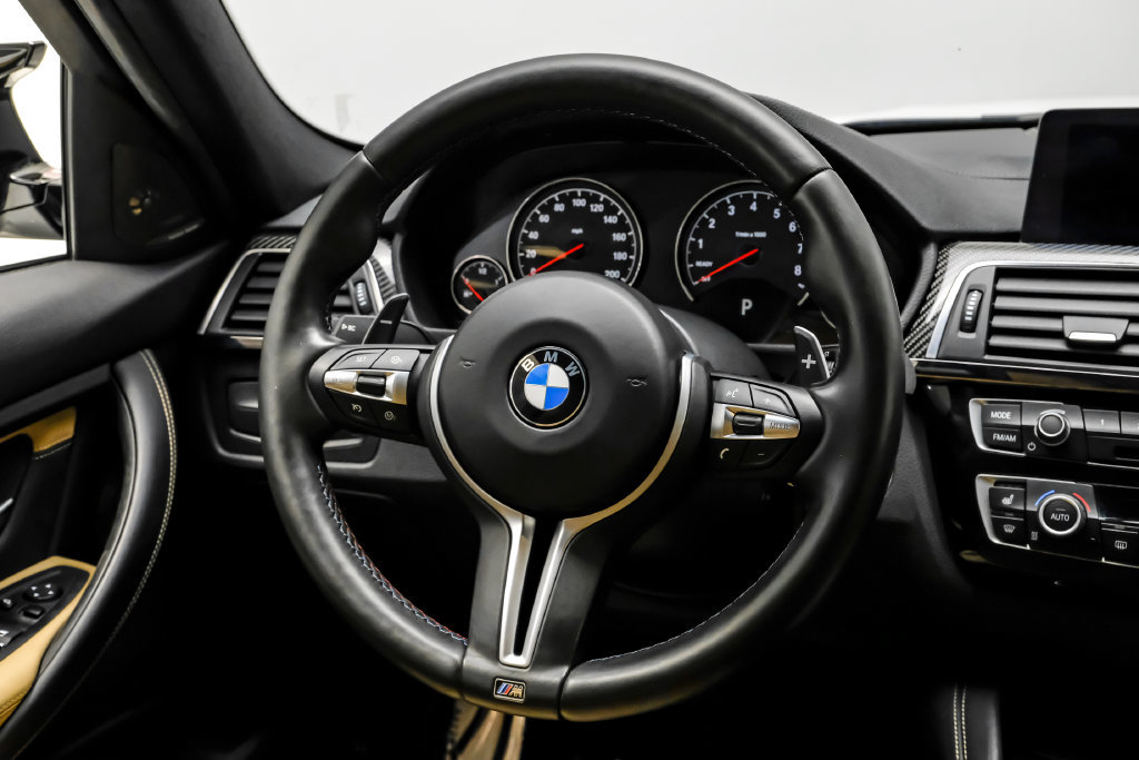 Used 2018 BMW M3 RWD image 17
