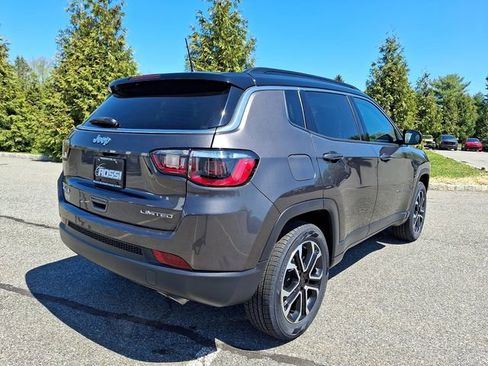 Certified 2022 Jeep Compass Limited AWD/4WD image 6