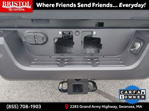 Used 2025 Toyota Tacoma SR5 image 30