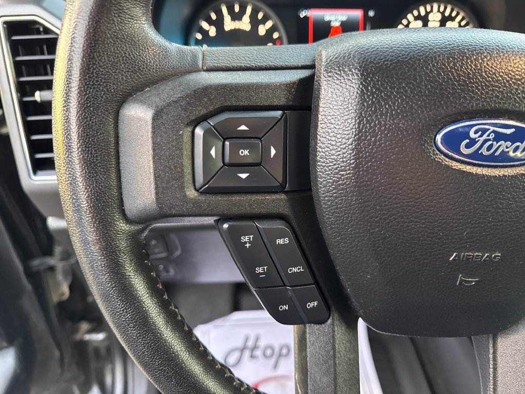 Used 2020 Ford F150 XLT w/ Equipment Group 302A Luxury AWD/4WD image 24