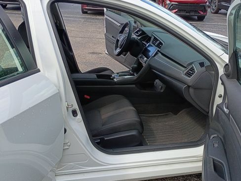 Used 2017 Honda Civic EX image 14