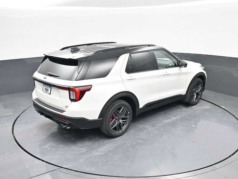 New 2026 Ford Explorer ST AWD/4WD image 57