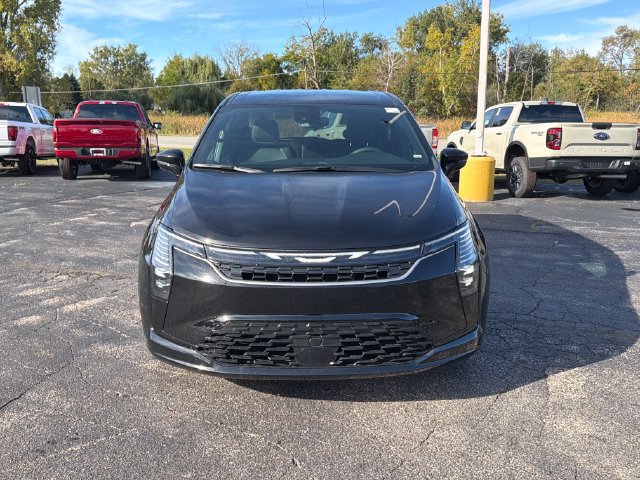 Used 2027 Chrysler Pacifica Select FWD image 10