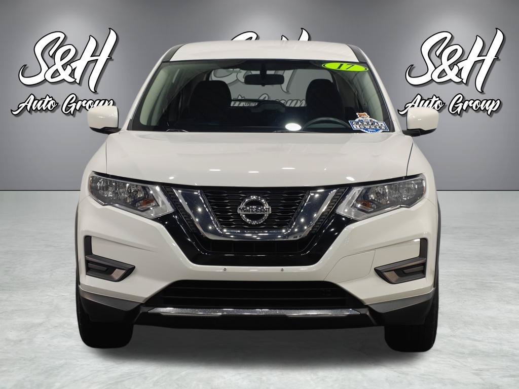 Used 2017 Nissan Rogue S AWD/4WD image 15