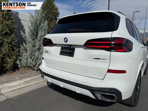 Used 2025 BMW X5 xDrive40i w/ M Sport Package image 43