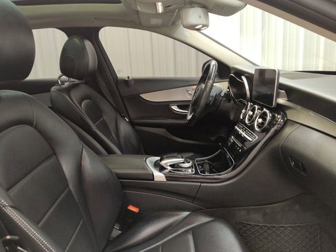 Used 2016 Mercedes-Benz C 300 4MATIC Sedan w/ Multimedia Package image 21