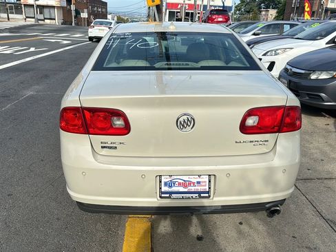 Used 2011 Buick Lucerne CXL w/ Driver Confidence Package image 3