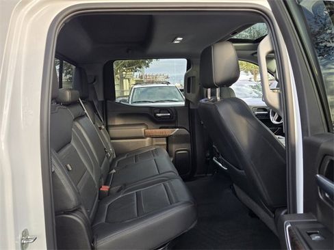 Used 2022 GMC Sierra 1500 Denali w/ Denali Reserve Package image 19