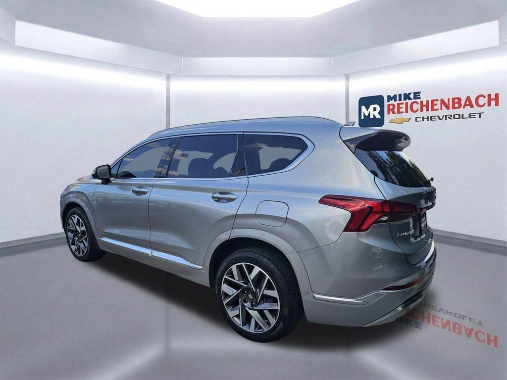 Used 2023 Hyundai Santa Fe Calligraphy FWD image 5