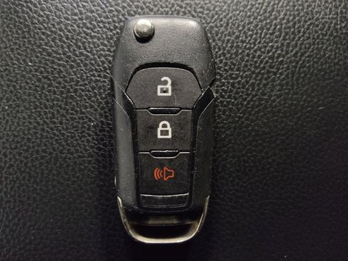 Used 2015 Ford F150 XLT w/ Equipment Group 301A Mid image 32