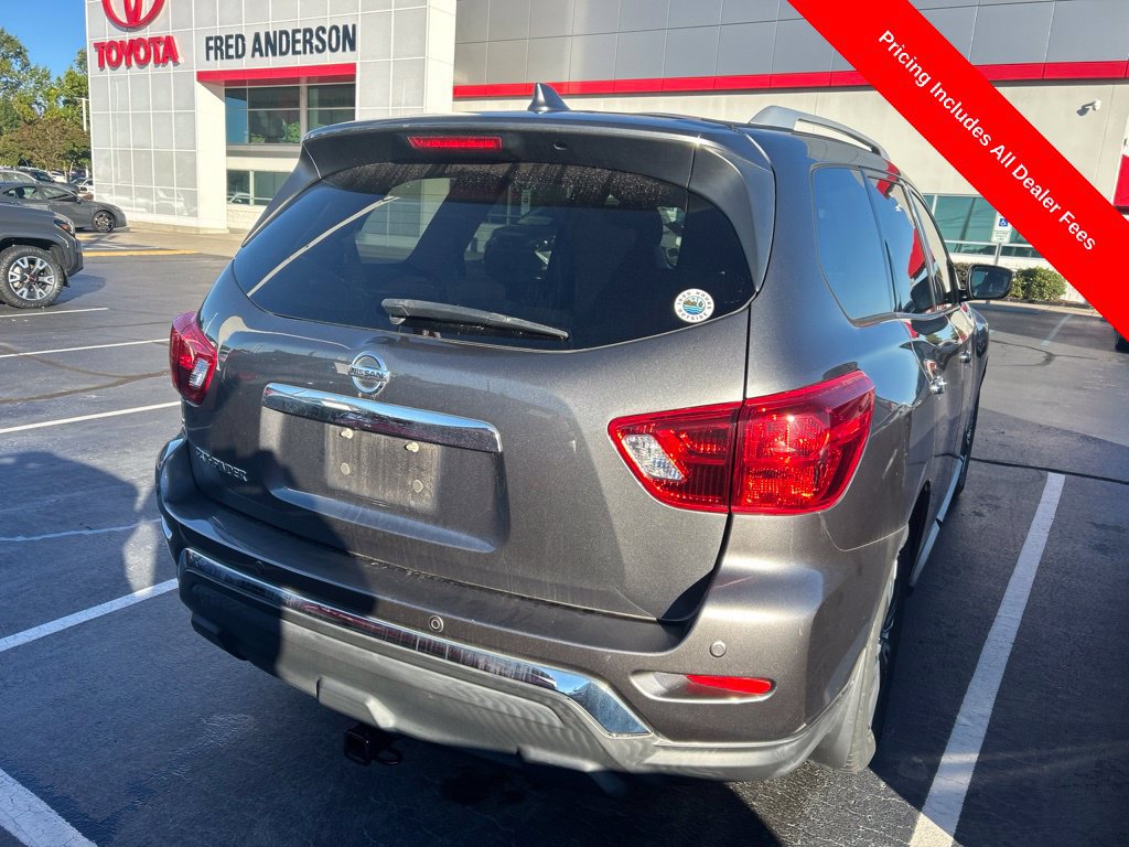 Used 2019 Nissan Pathfinder S FWD image 6