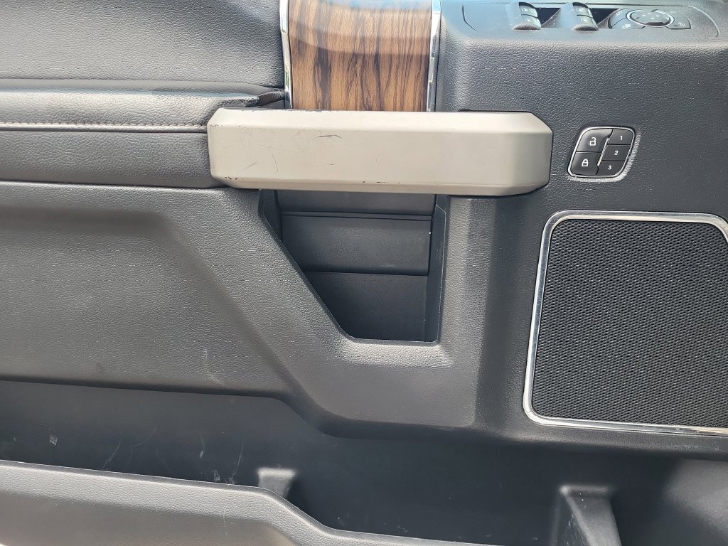 Used 2019 Ford F150 Lariat AWD/4WD image 10