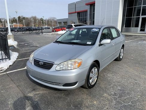 Used 2006 Toyota Corolla LE image 1