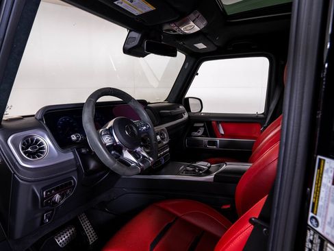 Used 2022 Mercedes-Benz G 63 AMG G 63 AMG w/ AMG Night Package image 17