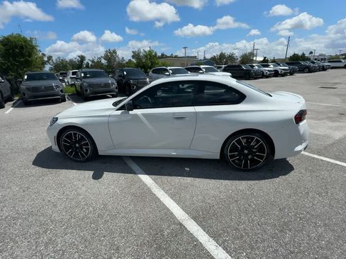 Used 2026 BMW M240i xDrive Coupe AWD/4WD image 5