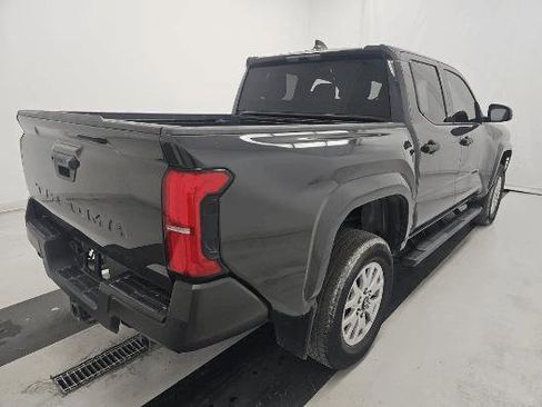 Used 2024 Toyota Tacoma SR RWD image 19