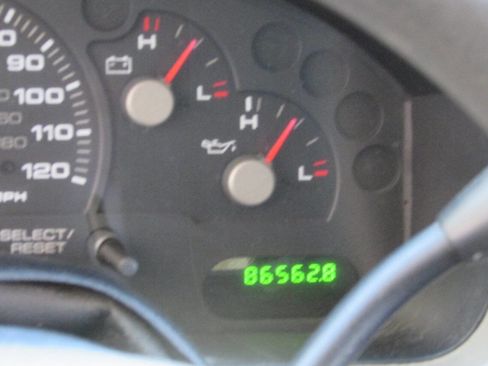 Used 2003 Ford Explorer Sport XLS image 32