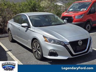 Used 2022 Nissan Altima 2.5 SV video 2