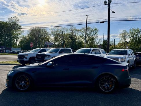 Used 2021 Tesla Model S Plaid AWD/4WD image 23