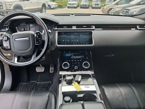 Used 2020 Land Rover Range Rover Velar R-Dynamic S AWD/4WD image 6