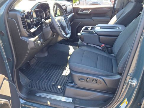Certified 2025 Chevrolet Silverado 1500 LT AWD/4WD image 27