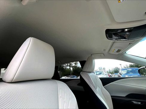 Used 2023 Lexus RX 350 FWD w/ Accessory Package (Z1) image 14