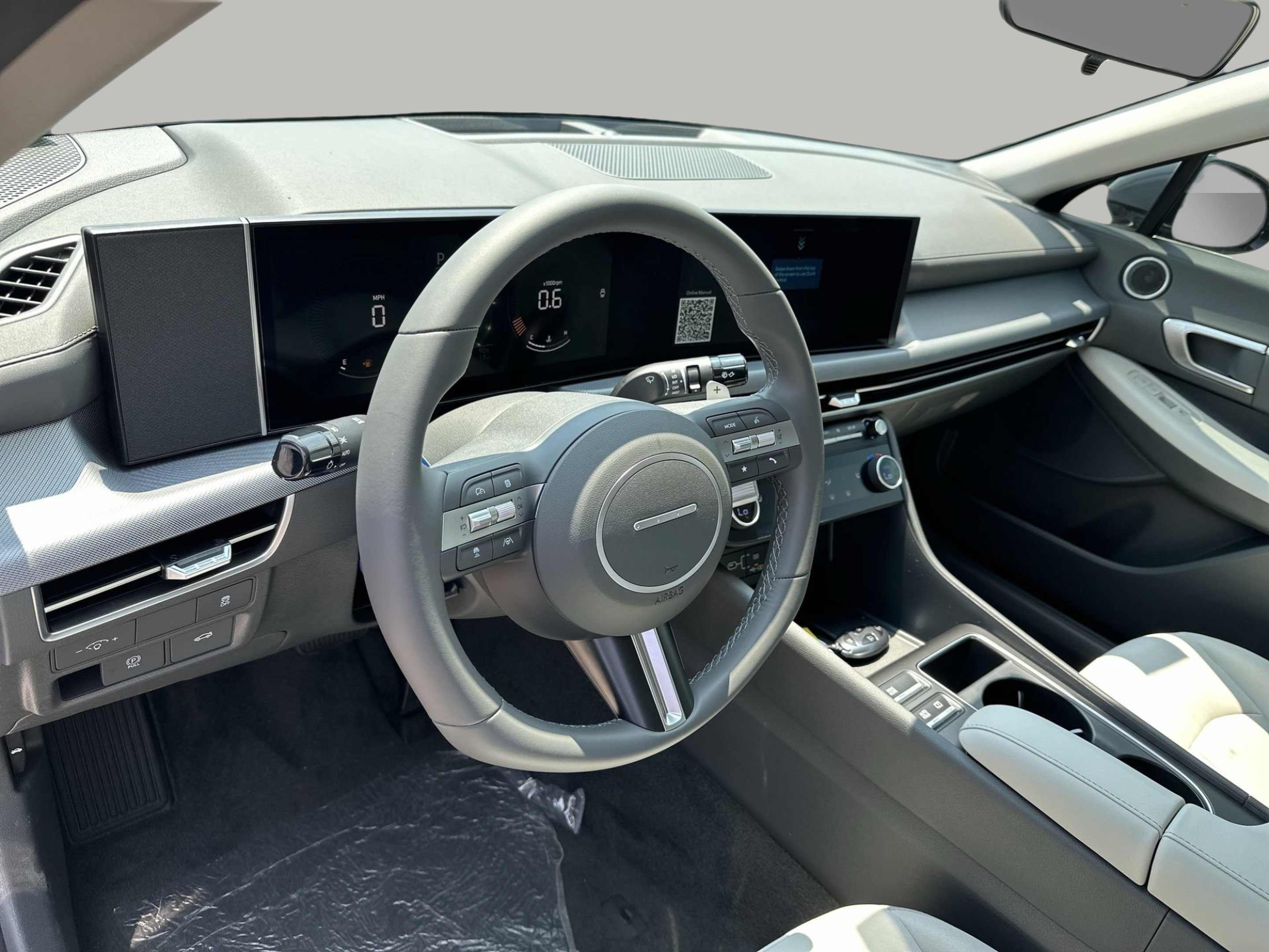 New 2026 Hyundai Sonata SEL FWD image 24