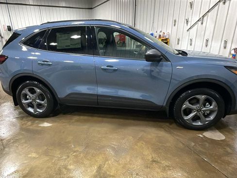 New 2026 Ford Escape ST-Line w/ Tech Pack #1 image 4