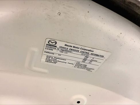 Used 2016 MAZDA MAZDA3 i Touring image 31