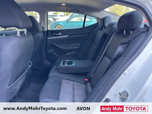 Used 2018 Nissan Maxima 3.5 S FWD image 11