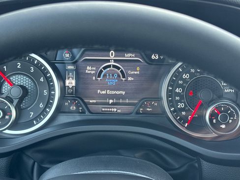 New 2026 RAM 1500 4x4 Crew Cab image 24