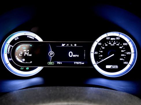Used 2019 Kia Niro LX FWD image 21