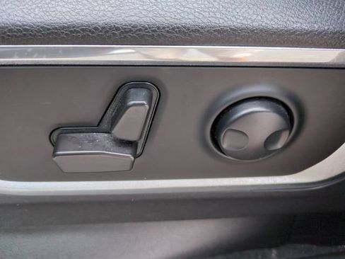 Used 2022 RAM 1500 Laramie w/ Sport Appearance Package AWD/4WD image 21