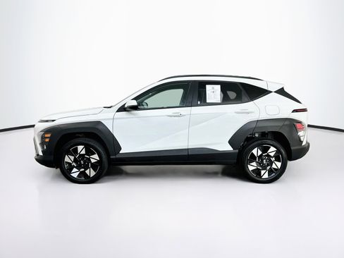 Used 2025 Hyundai Kona SEL AWD/4WD image 4
