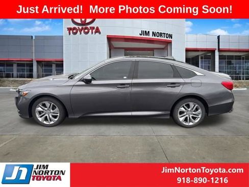Used 2020 Honda Accord LX image 3