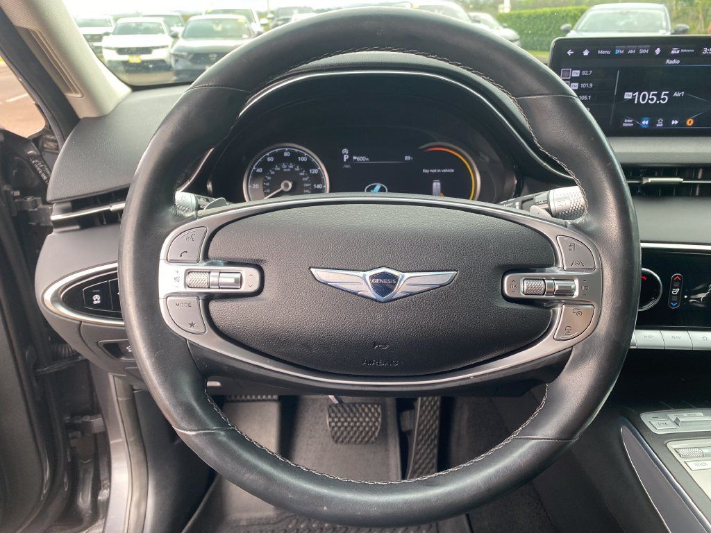 Used 2022 Genesis GV70 2.5T w/ Select Package AWD/4WD image 32
