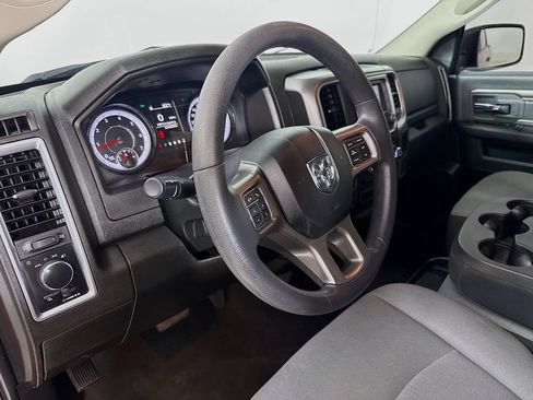 Used 2021 RAM 1500 Classic SLT AWD/4WD image 10