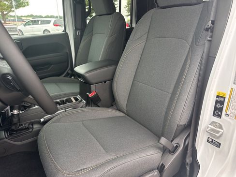 New 2025 Jeep Gladiator Sport image 61