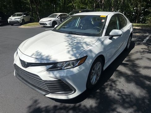 Used 2024 Toyota Camry LE FWD image 12