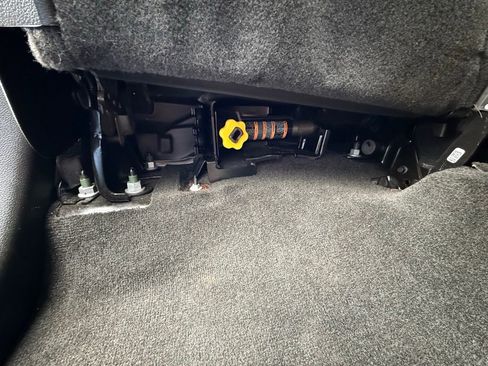 Used 2018 Chevrolet Silverado 1500 LT w/ All Star Edition image 27